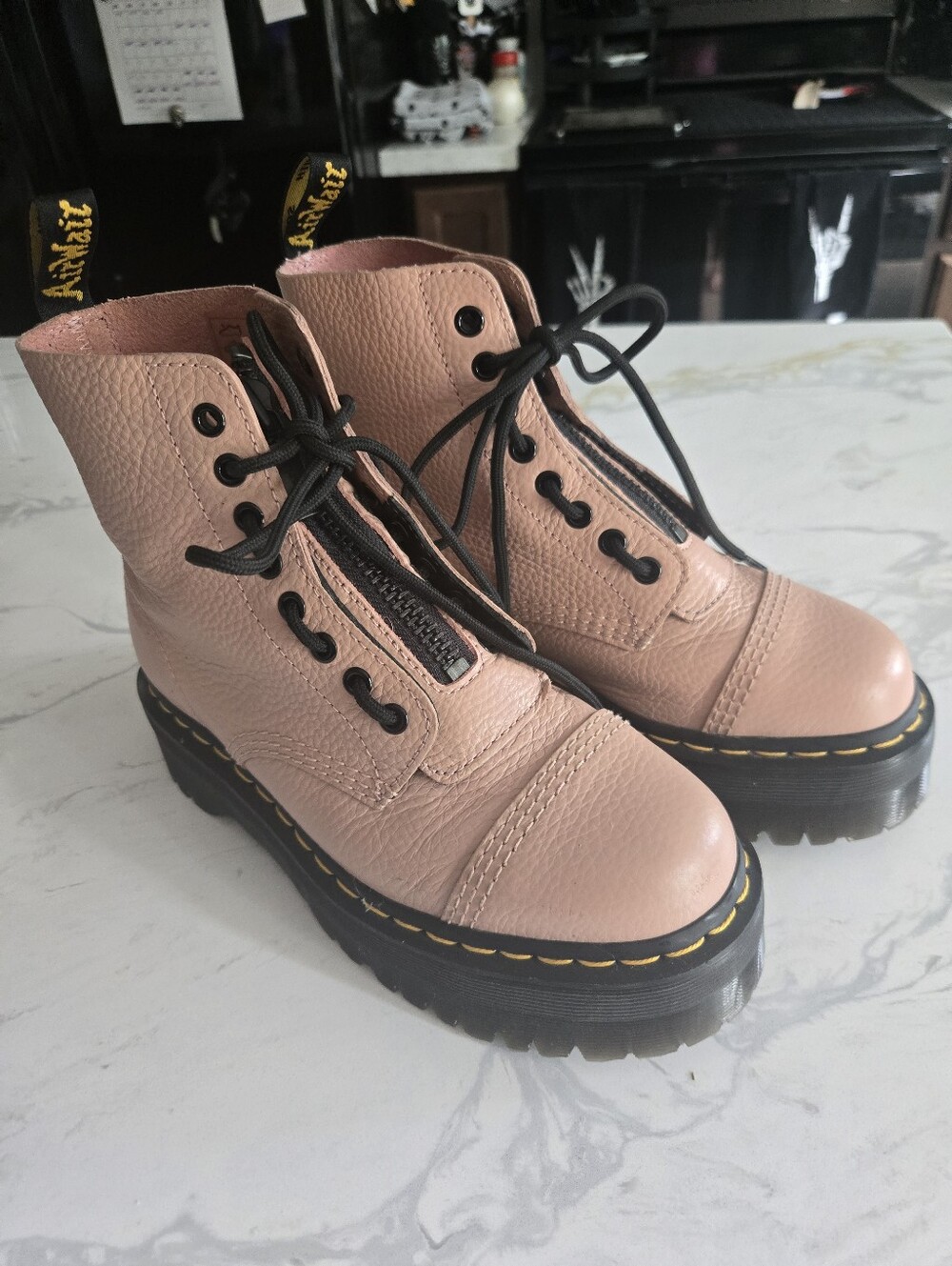 Dr Martens SINCLAIR Milled Nappa Leather Platform Zip Or Tie Boots. Size 8 - Picture 6 of 16